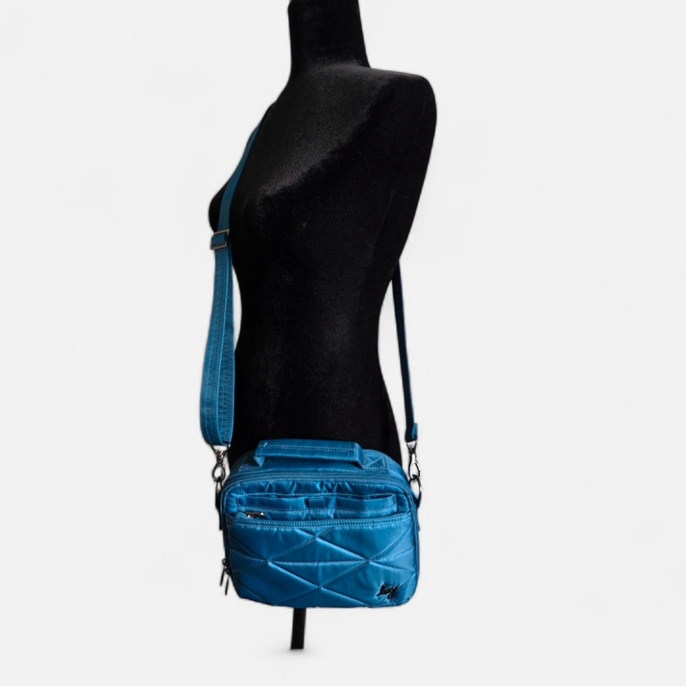 Lug Roundabout XL Convertible Crossbody in Ocean Blue